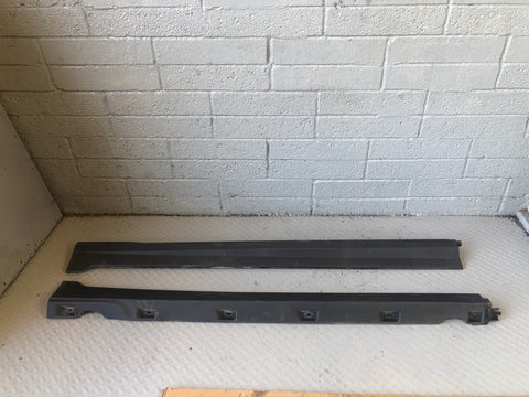 Freelander 2 Sill Cover Trims Pair Land Rover 2006 to 2014 Black Plastic J31076