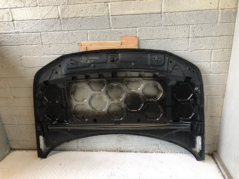 Freelander 2 Bonnet in Santorini Black Land Rover 2006 to 2011 D02106