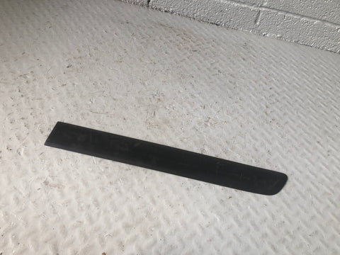 Discovery 3 Door Rubbing Strip Near Side Rear 2004 to 2009 Land Rover K17026