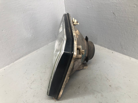 Discovery 2 Headlight Off Side Pre-Facelift XBC105120 Land Rover L20076