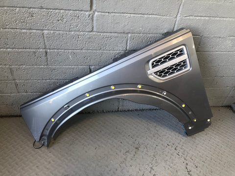 Discovery 4 Wing Near Side Front Orkney Grey Land Rover 2009 to 2016 D03086