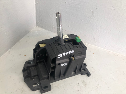 Discovery 3 Automatic Gear Selector Gearstick UCB500071 Land Rover