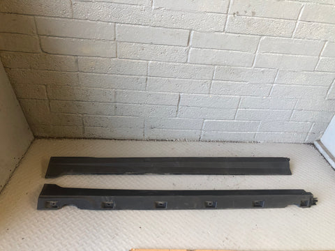 Freelander 2 Sill Cover Trims Pair Land Rover 2006 to 2014 Black Plastic J31076