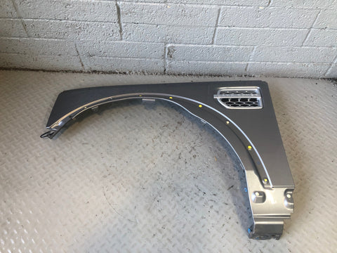 Discovery 4 Wing Near Side Front Orkney Grey Land Rover 2009 to 2016 D03086