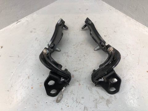 Range Rover Sport Tailgate Hinges Boot Pair L494 2013 to 2018