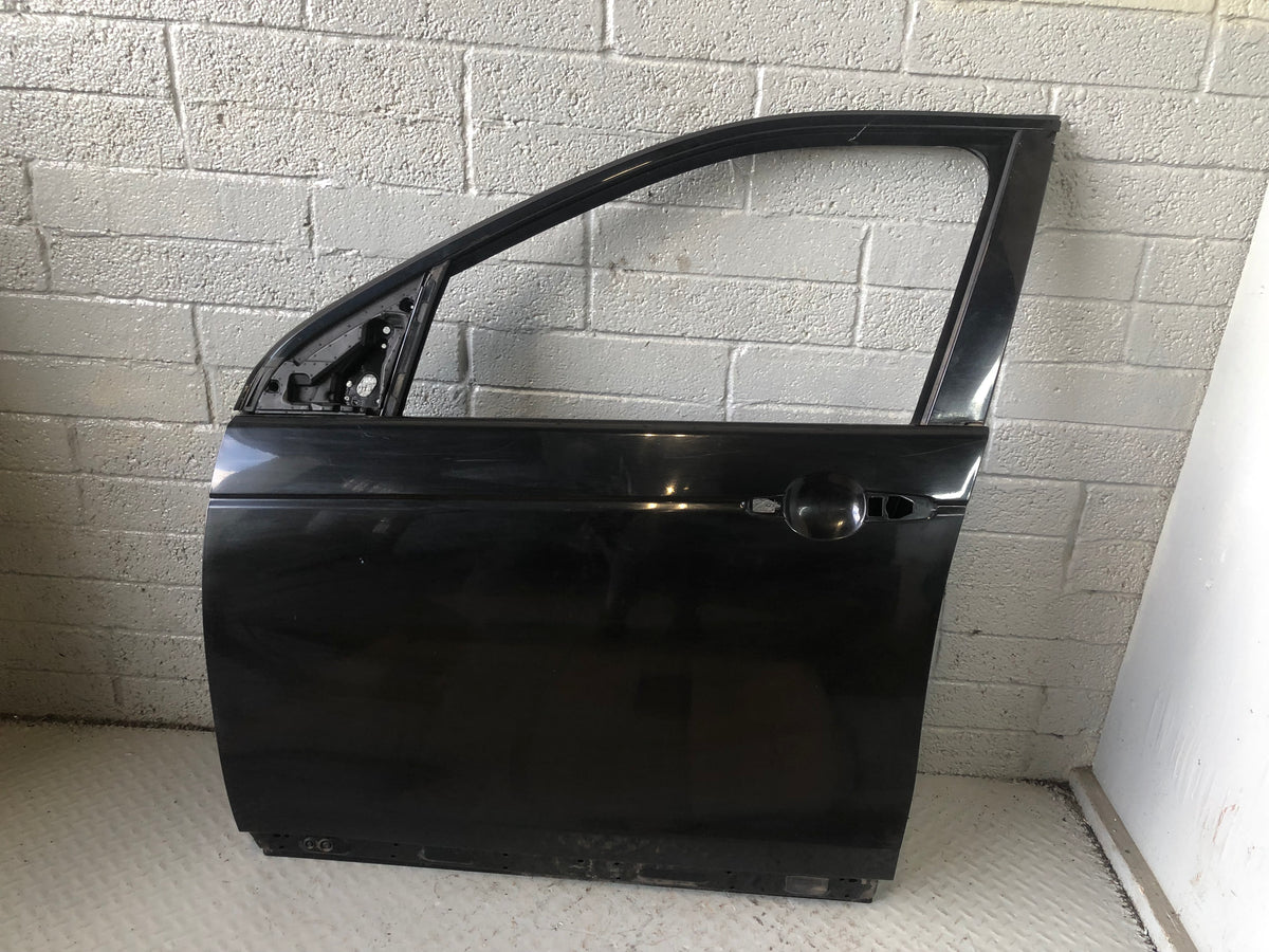 Discovery Sport Door Near Side Front Santorini Black L550 Land Rover L12086