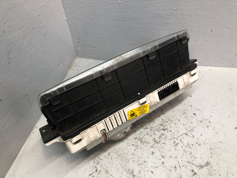 Discovery 2 TD5 Instrument Cluster Auto YAC001470 Land Rover 2002 to 2004