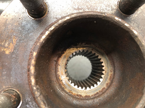 Range Rover L322 Hub Assembly Near Side Front 2006 to 2009 All Models D26086