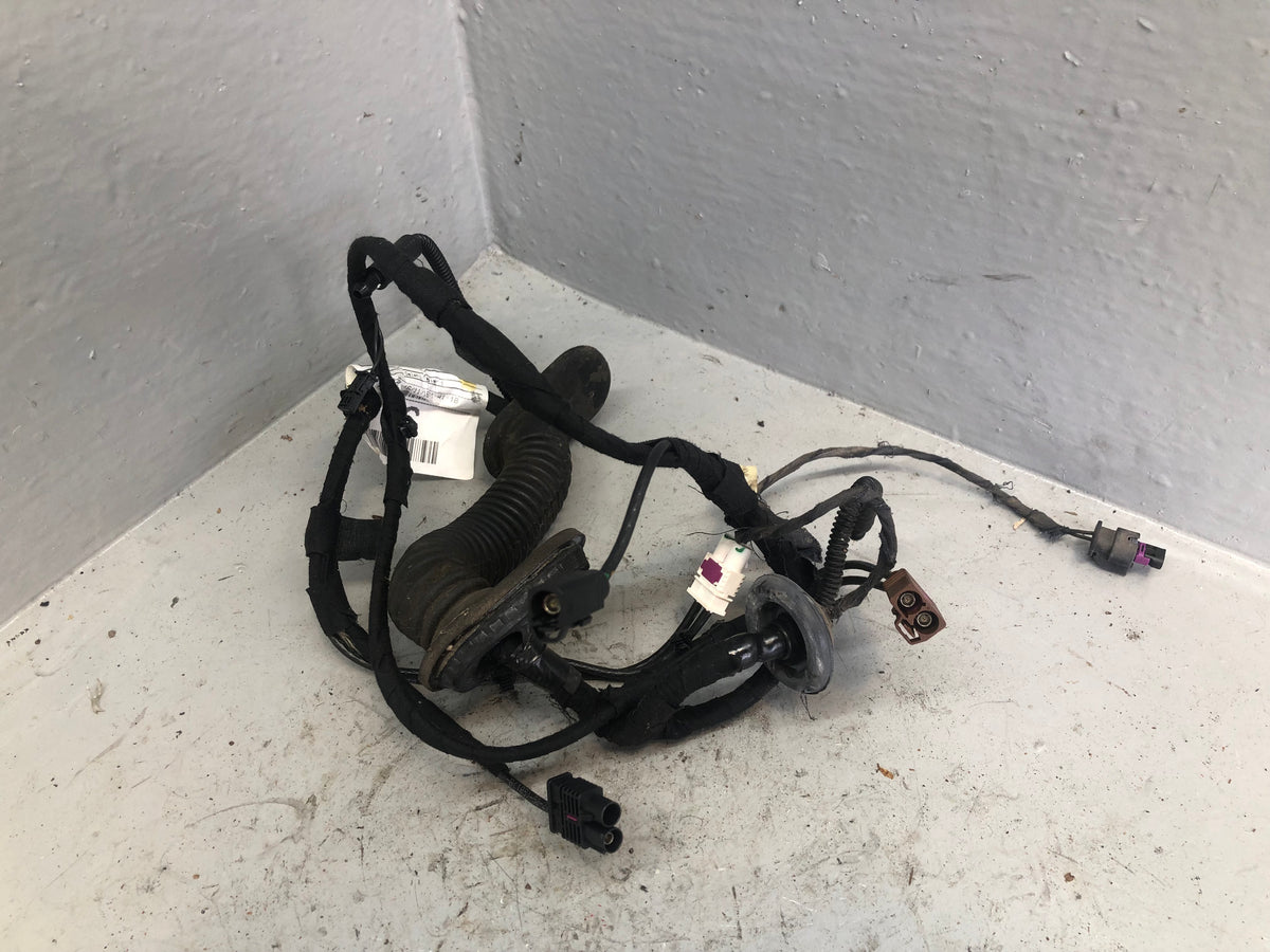Discovery Sport Tailgate Boot Wiring Loom Right HK72-14B562 DC L550 Land Rover