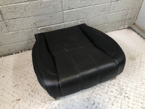 Range Rover L405 Seat Base Front Near Side Leather Black 2013 to 2017 K21015