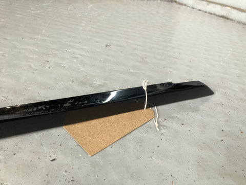 Range Rover Sport Window Weather Strip External Off Side Front Black L494