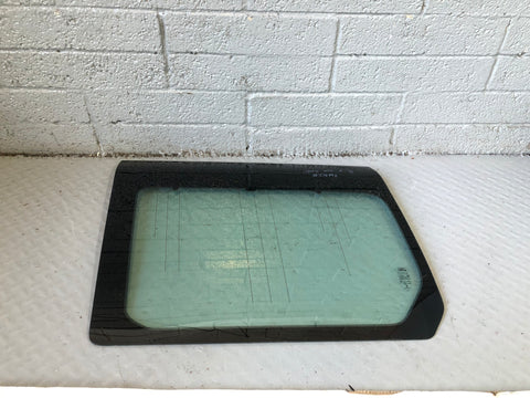Discovery 3 Window Glass Quarter Near Side Rear Land Rover 2004 to 2009 Clear