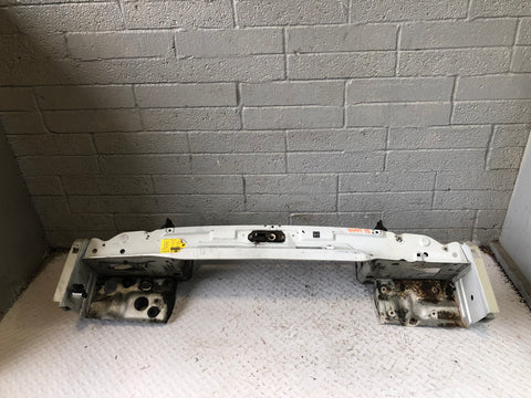 Discovery 2 Slam Front Panel Zambesi Silver Land Rover 2002 to 2004 L14106