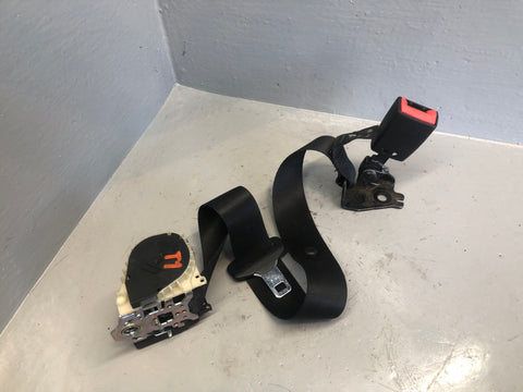 Freelander 2 Seat Belt Centre Rear Black with Buckle Land Rover 2006 to 2011