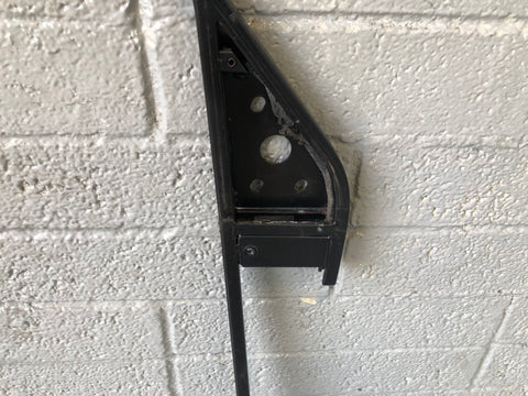 Discovery 2 Door Frame Window Near Side Front Land Rover 1998 to 2004 L20076