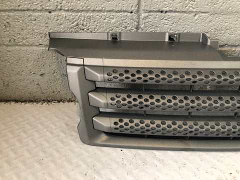 Range Rover Sport Front Grille Pre Facelift in Grey L320 2005 to 2009