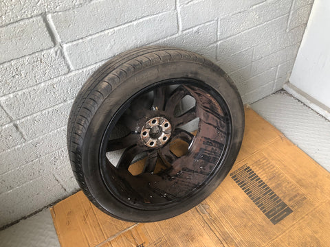 Range Rover Evoque Alloy Wheel and Tyre 20" 245/45ZRF20 L538 L03066B