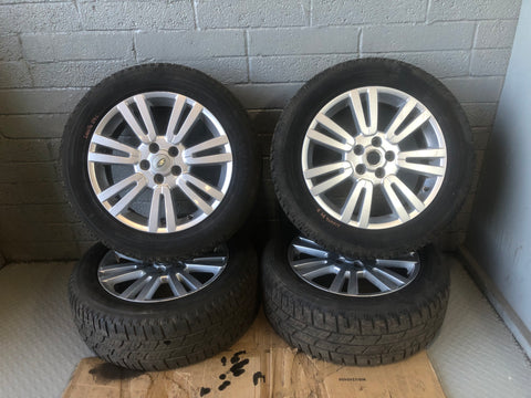 Discovery 4 Alloy Wheels and Tyres 255/55R19 Set of x 4 Land Rover L10076