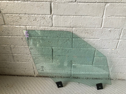Range Rover Sport L494 Window Glass Off Side Front Double Glazed 2014 to 2022