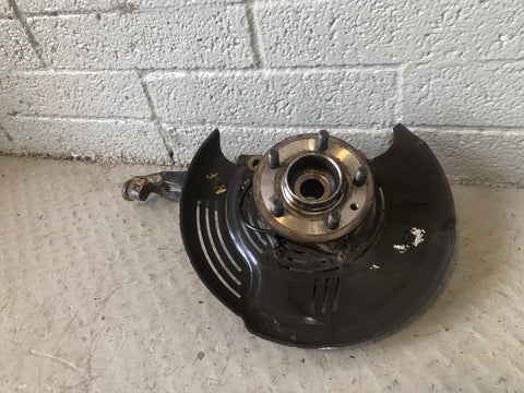 Discovery 4 Hub Near Side Front with ABS Sensor Land Rover 2009 to 2016 J18066
