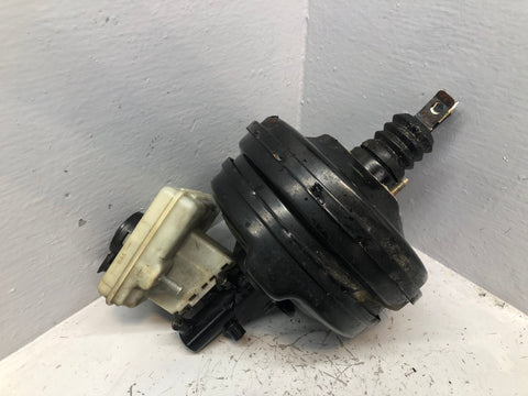 Discovery 2 Brake Servo and Master Cylinder TD5 Auto Land Rover 1998 to 2004