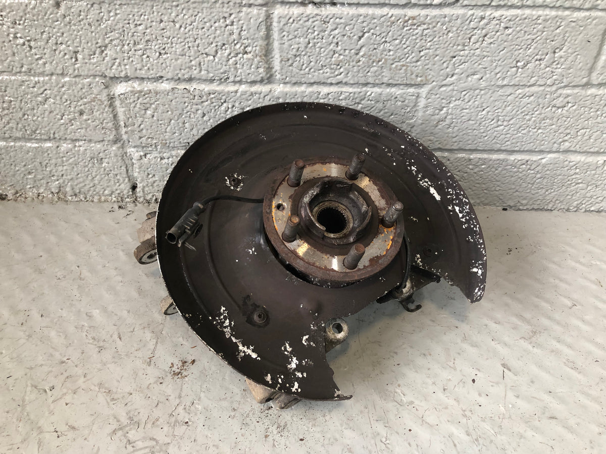 Range Rover L405 Hub Assembly Near Side Rear with ABS Sensor 2013 to 2017 L15056