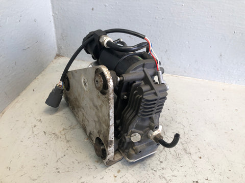 Air Suspension Compressor AMK Style Discovery 3 4 Range Rover Sport D23096
