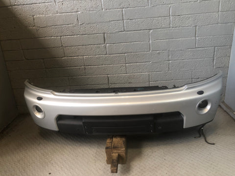 Discovery 4 Front Bumper Zermatt Silver Land Rover 2009 to 2014 L10076