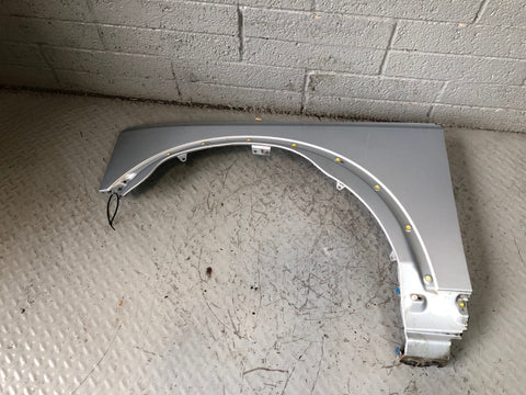Discovery 3 Wing Near Side Front Zermatt Silver Land Rover 2004 to 2009 L03096