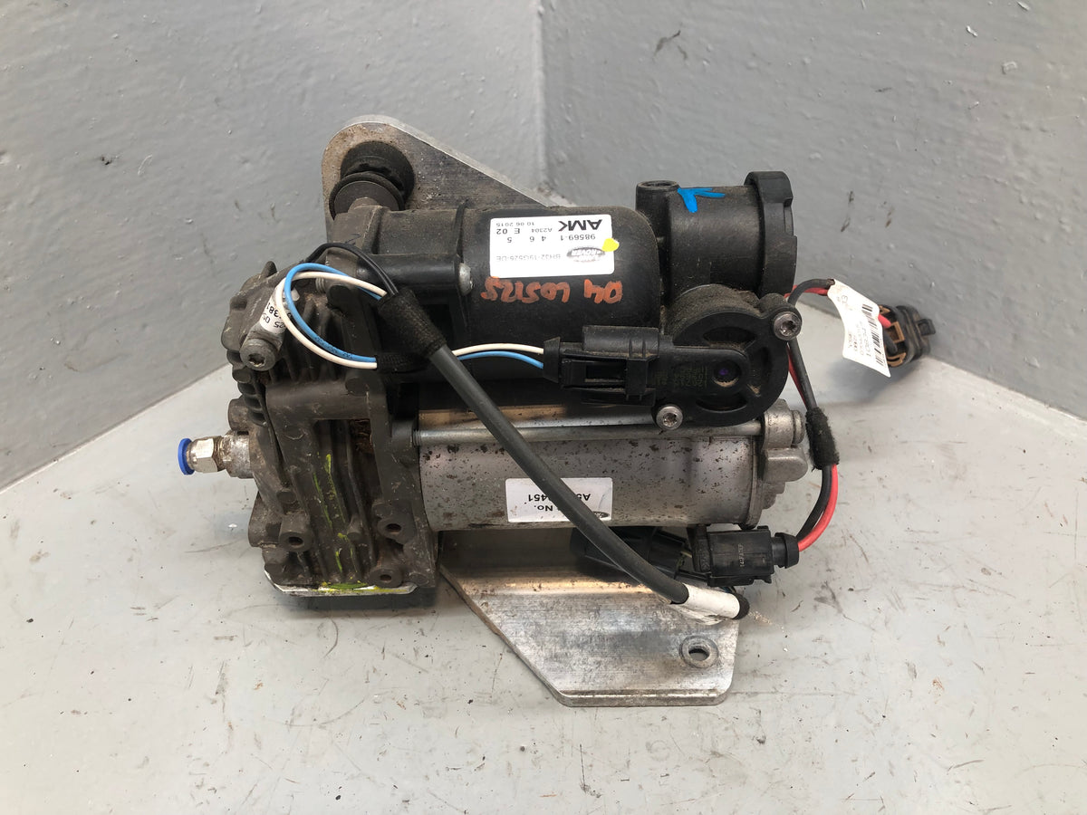 Air Suspension Compressor AMK Discovery 3 4 Land Rover Spares Repairs L05125