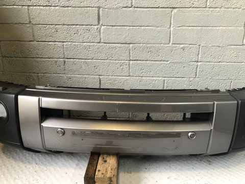 Discovery 3 Front Bumper in Stornoway Grey Land Rover 2004 to 2009 L07106