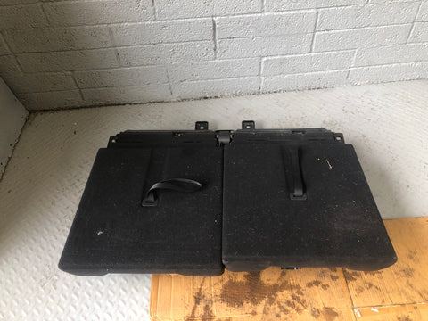 Discovery Sport Rear 3rd Row Seats Pair Black Leather L550 Land Rover L15066