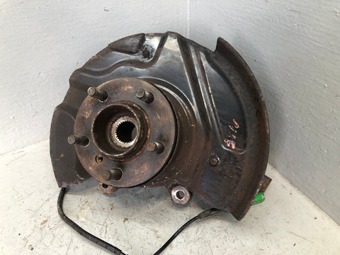 Range Rover L322 Hub Assembly Near Side Front 2006 to 2009 All Models D26086