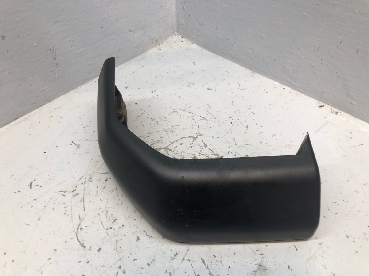 Discovery 2 Bumper Corner Trim Near Side Rear Land Rover 1998 to 2004