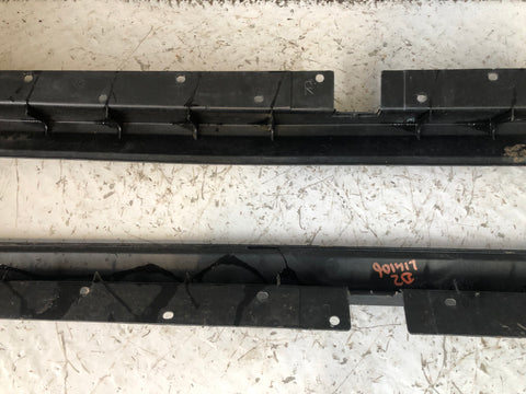 Discovery 2 Sill Trim Cover Protector Pair Land Rover L318 1998 to 2004