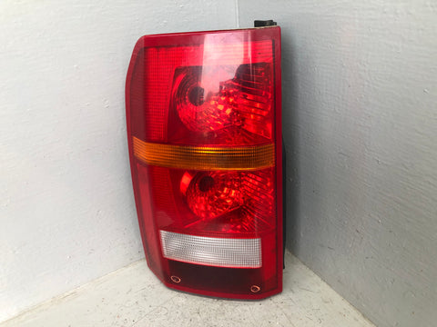 Discovery 3 Tail Light Cluster Near Side Rear XFB000573 2004 to 2009 L03096