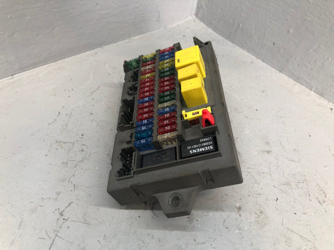 Discovery 2 Fuse Box Under Dash YQE103320 Land Rover 1998 to 2004