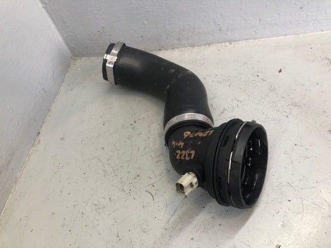Range Rover L322 Air Box Intake Pipe with Sensor 4.4 TDV8 2010 to 2013