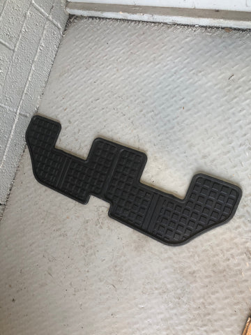 Discovery 3 4 Floor Mat Rear 3rd Row Rubber Heavy Duty Land Rover K02066
