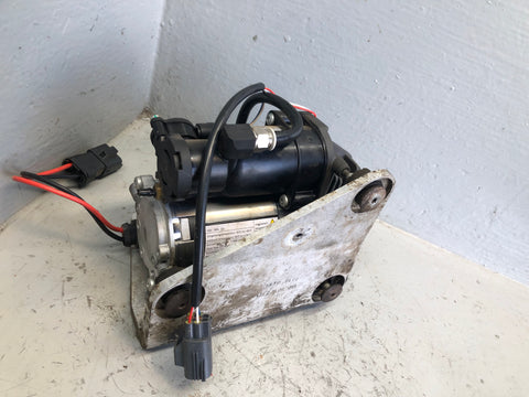 Air Suspension Compressor AMK Style Discovery 3 4 Range Rover Sport D23096