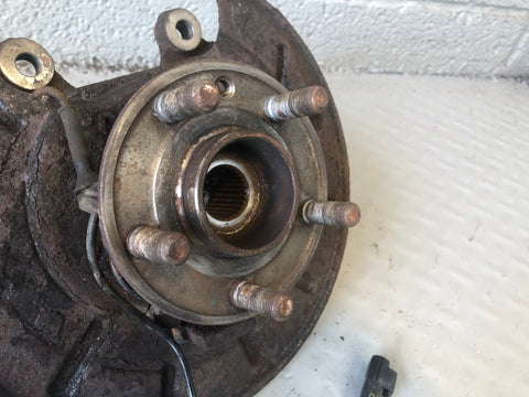 Freelander 2 Rear Hub Near Side Assembly with ABS Sensor 2006 to 2014 L05086