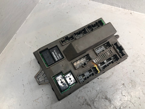 Discovery 2 Fuse Box Under Dash YQE103320 Land Rover 1998 to 2004