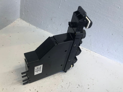 Range Rover L322 Window Switch Pack Off Side Front YUD000301PUY 2002 to 2009