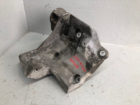 Range Rover L322 Alternator Bracket Mount 4.2 V8 Supercharged YLU500320