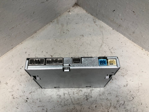 Discovery 4 Entertainment Module BJ32-11E001-AC Land Rover 2010 to 2016