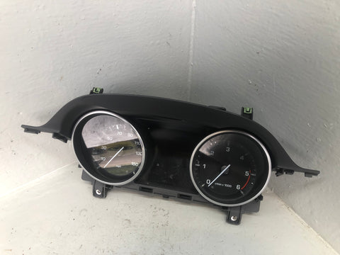 Discovery Sport Instrument Cluster Speedo GK7210849BB Land Rover 2016 to 2019
