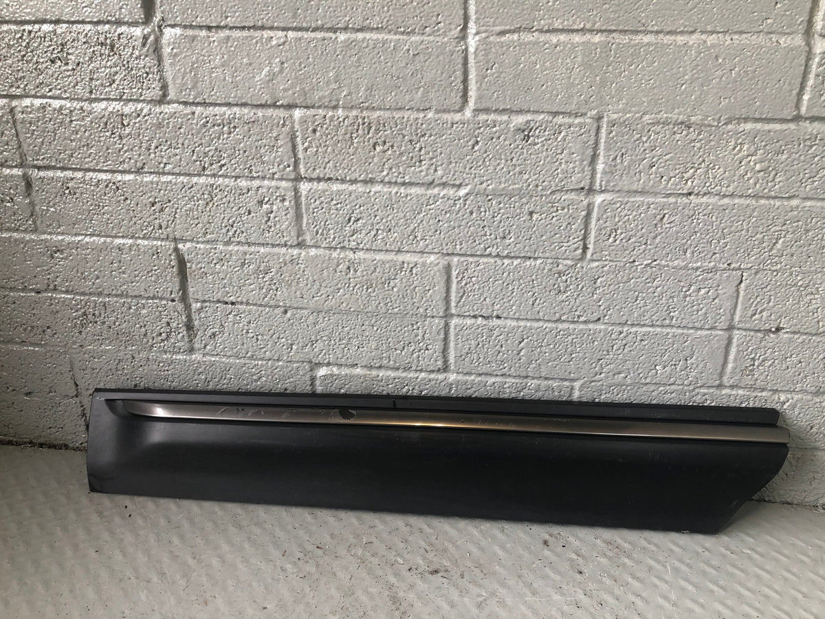 Range Rover Evoque Door Moulding Trim Near Side Silver Black L538 3 Door L03066