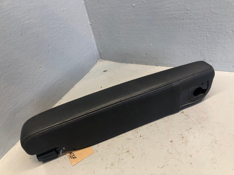 Discovery 3 Armrest Black Leather Near Side Front Passenger Land Rover J17076