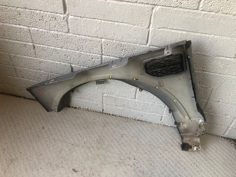 Discovery 3 Wing Off Side Front Stornoway Grey Land Rover 2004 to 2009 K19066