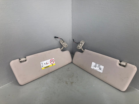 Discovery 4 Sun Visors Illuminated Pair Of Land Rover 2009 to 2016 K18066